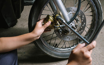 Motorcycle Brake Pad Installation – Complete Step-by-Step Guide
