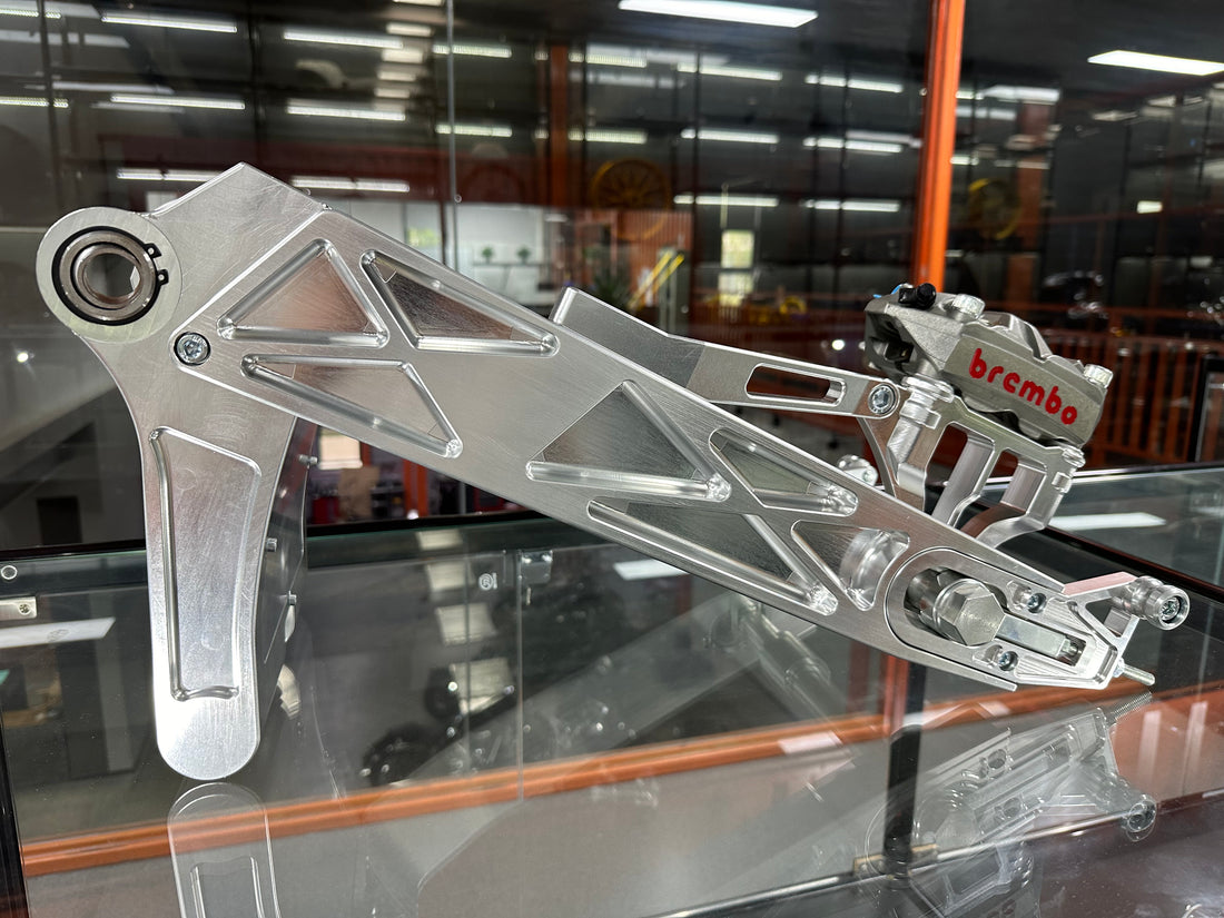 Billet Softail Swingarm 2018+
