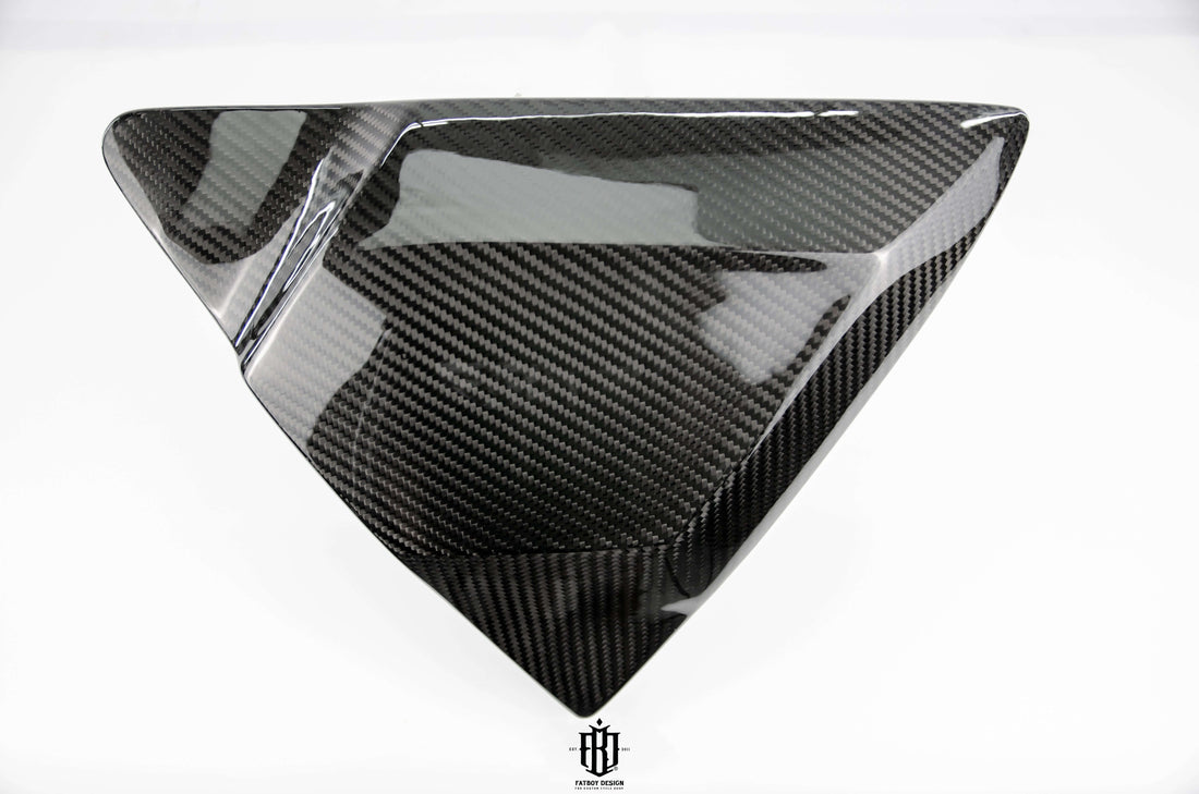 Harley Touring Carbon Fiber Side Cover Triangle Twill Carbon